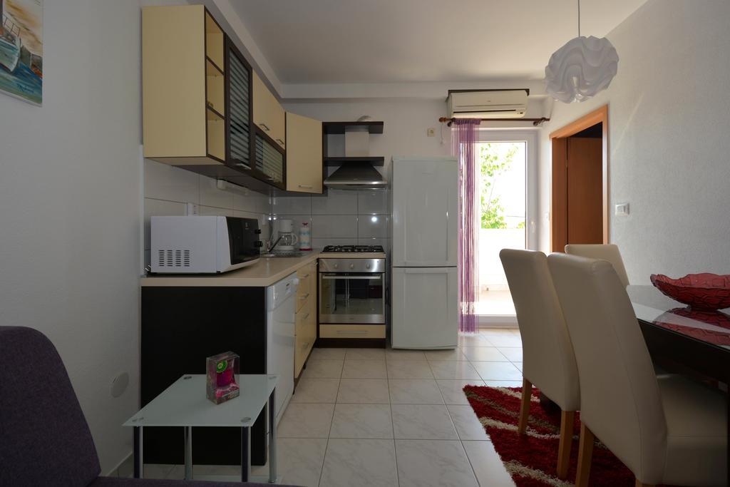 Apartments Maslina Trogir Bagian luar foto