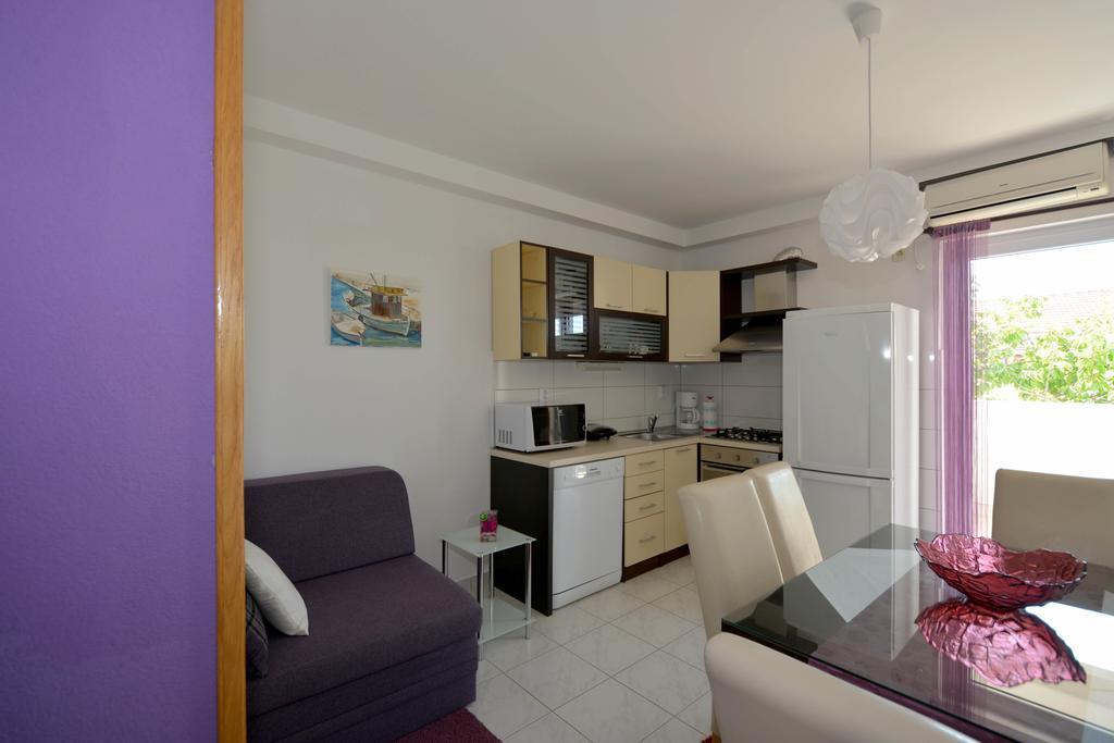 Apartments Maslina Trogir Bagian luar foto